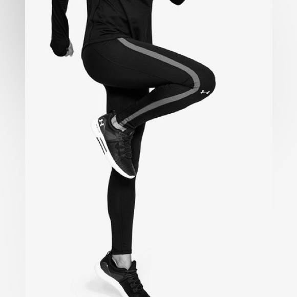 NWT Under Amour UA Cozy ColdGear Compression Leggings - Picture 5 of 6